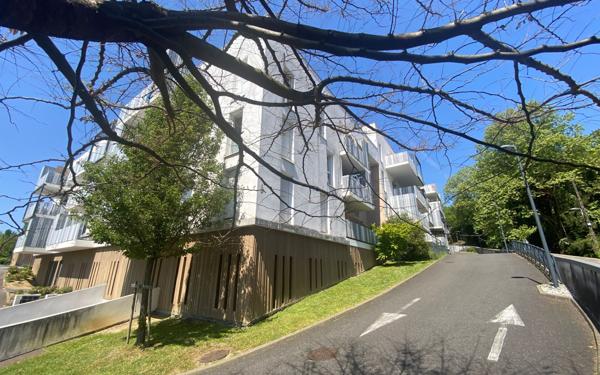 Appartement à vendre    2 pièces • 41,32 m2 Bayonne