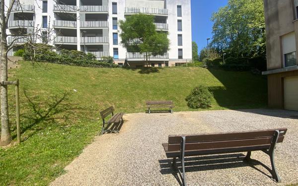 Appartement à vendre    2 pièces • 41,32 m2 Bayonne