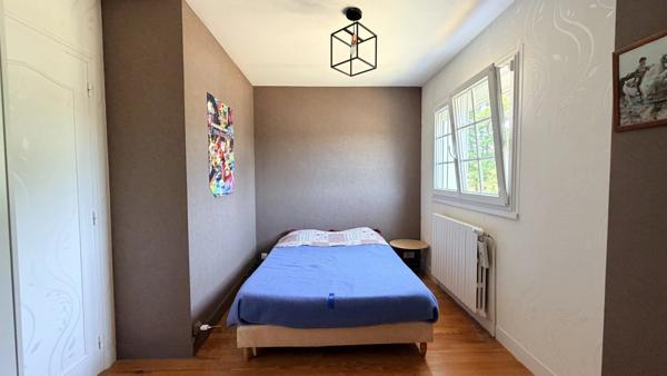 Vente                                                      Maison
                        
                     6 pièces                      147 m2                     à Sully-sur-Loire