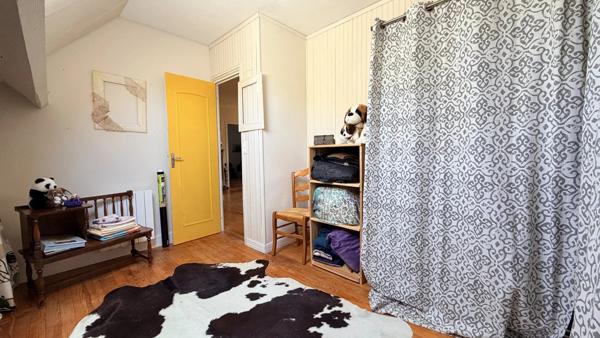 Vente                                                      Maison
                        
                     6 pièces                      147 m2                     à Sully-sur-Loire