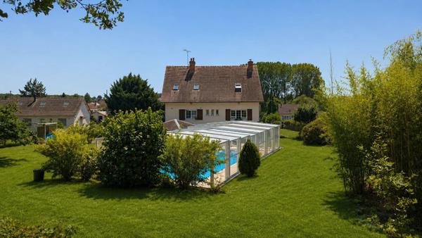 Vente                                                      Maison
                        
                     6 pièces                      147 m2                     à Sully-sur-Loire
