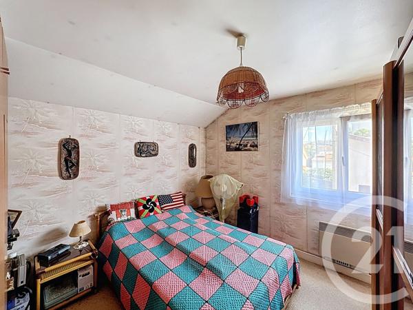 Maison à vendre  4 pièces - 94 m2 ST DENIS - 93