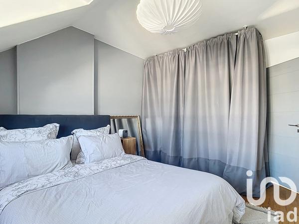 Appartement à vendre 3 pièces 71 m² Courbevoie