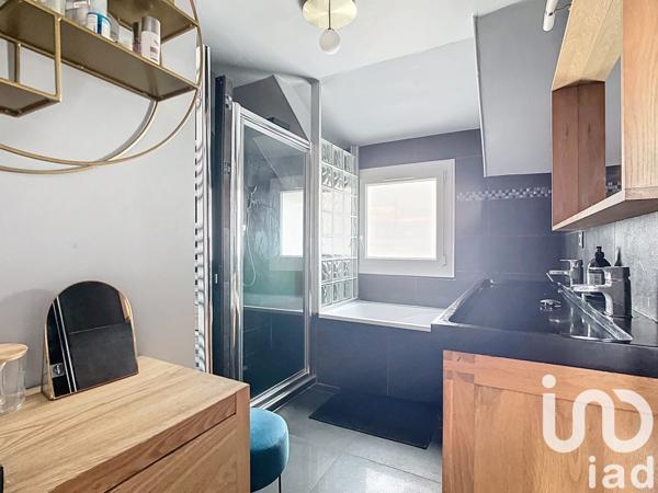 Appartement à vendre 3 pièces 71 m² Courbevoie