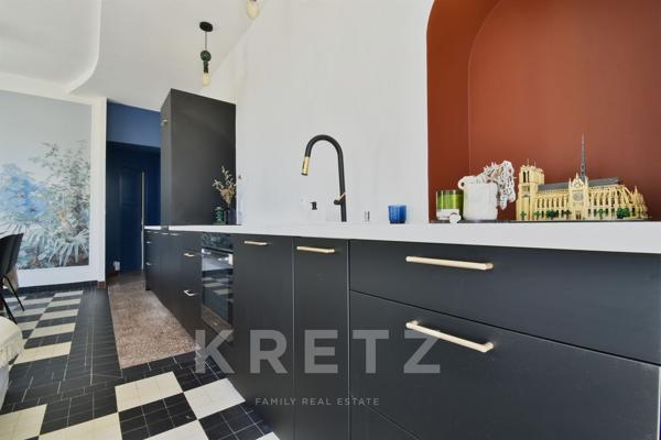 Saint-Briac-sur-Mer – Appartement de caractère rénové par architecte, jardin privatif, garage, à quelques pas des plages et du Château du Nessay