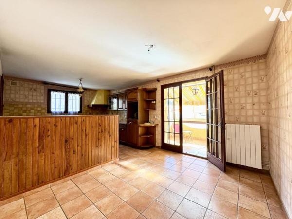 FREJUS - Grande maison familiale avec piscine