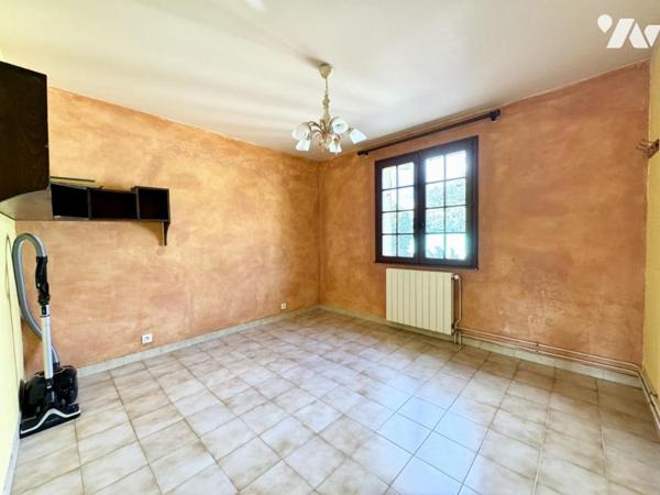 FREJUS - Grande maison familiale avec piscine