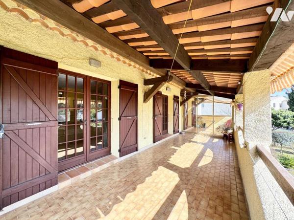 FREJUS - Grande maison familiale avec piscine