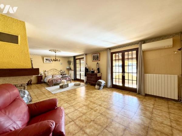 FREJUS - Grande maison familiale avec piscine