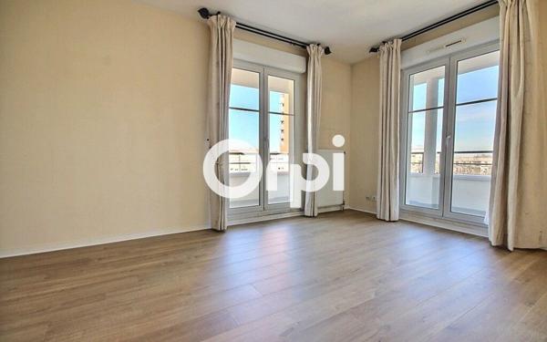 Appartement à vendre    4 pièces • 84,97 m2 Élancourt