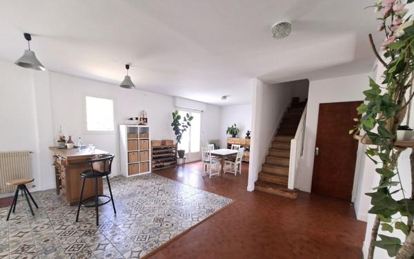 Maison à vendre    5 pièces •  Dax