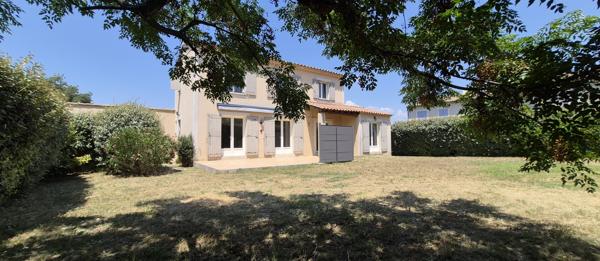villa T4 sur parcelle piscinable avec vue sur le Luberon
