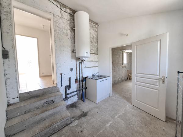 villa T4 sur parcelle piscinable avec vue sur le Luberon