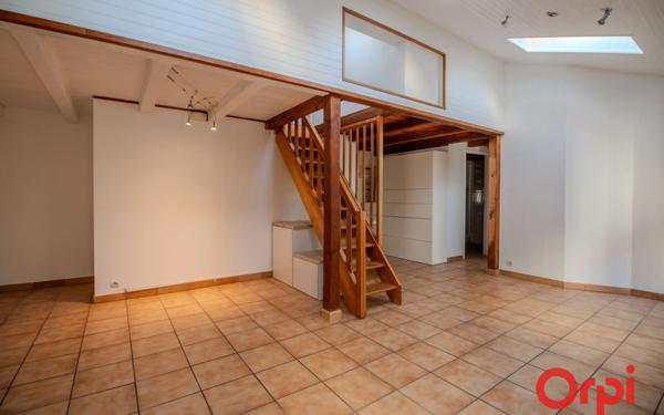 Appartement à vendre    2 pièces • 63 m2 Strasbourg