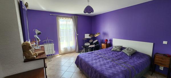 Belle propriete en pierre avec terrain ! Calme et authenticite assures !