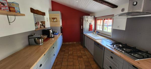 Belle propriete en pierre avec terrain ! Calme et authenticite assures !