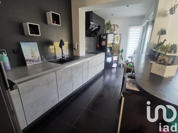 Maison de ville 4 pièces de 98 m² à Courrières (62710)