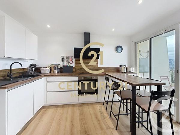 Appartement F4 à vendre  4 pièces - 76,11 m 2   GRASSE  - 06