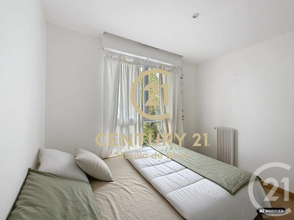 Appartement F4 à vendre  4 pièces - 76,11 m 2   GRASSE  - 06