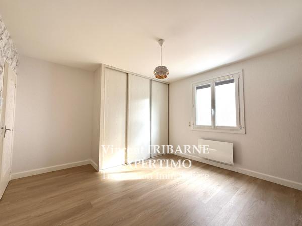 Maison de Plain-Pied, 3 Chambres, Garage et Jardin, Saintes Centre