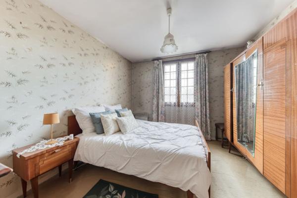 Maison Pontault Combault 5 pièce(s) 99 m2