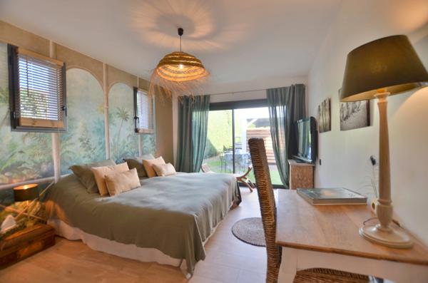 PLAIN PIED 180 M2 ROANNE PERIPHERIE