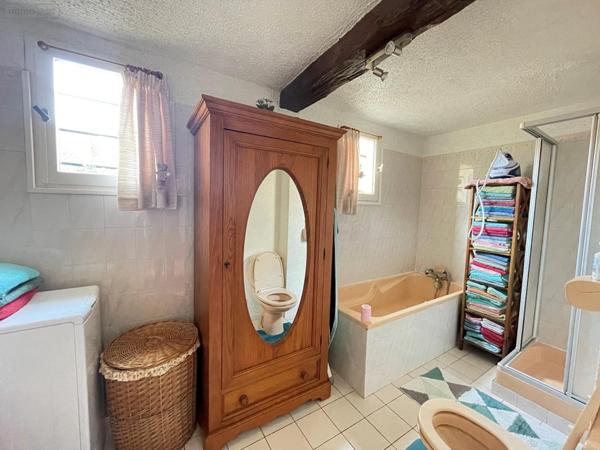 Immeuble à vendre à Eu en Seine-Maritime (76260), ref : VI413-76041