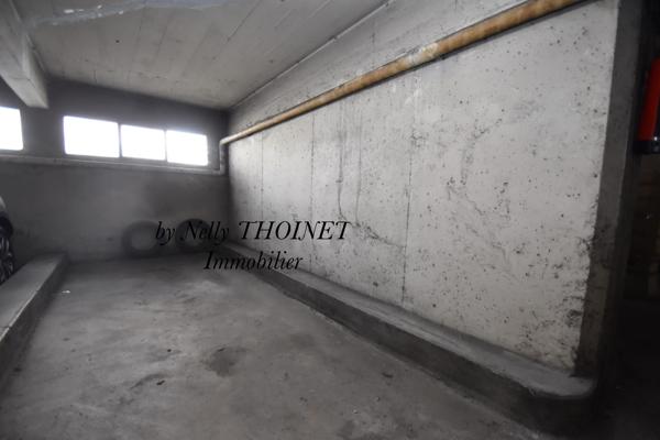 Dépt.63, CLERMONT-FERRAND, quartier Vallières, BEL APPARTEMENT, 1er étage, T4, 86 m2, cave, 2 stationnements