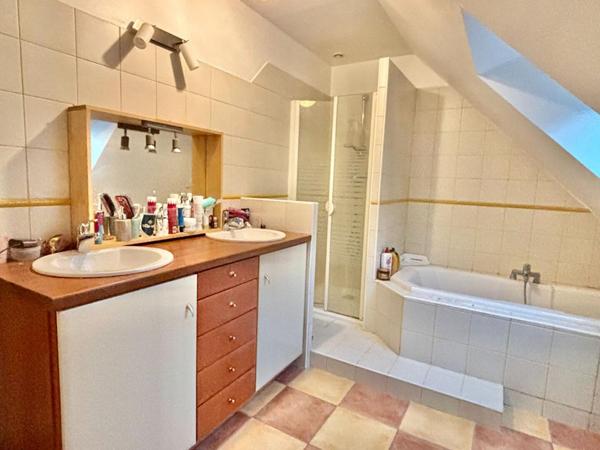 Maison St Andre Des Eaux 7 pièce(s) 115 m2 (146 au sol) GRAND JARDIN-GARAGE