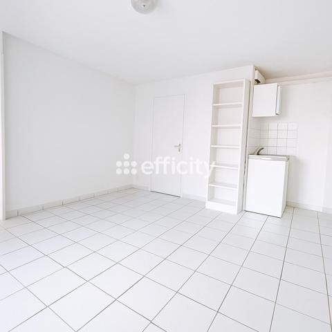 Immeuble 6 pièces - 99 m²