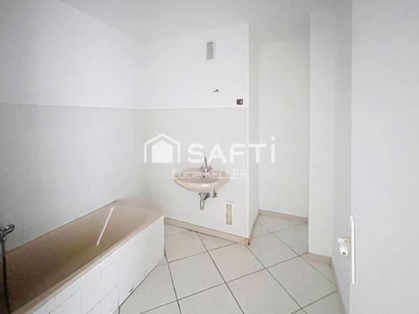 Appartement 3 pièces – Environ 78 m²