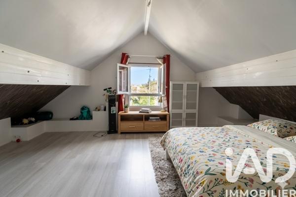 Maison à vendre 9 pièces 243 m² Verneuil-sur-Seine