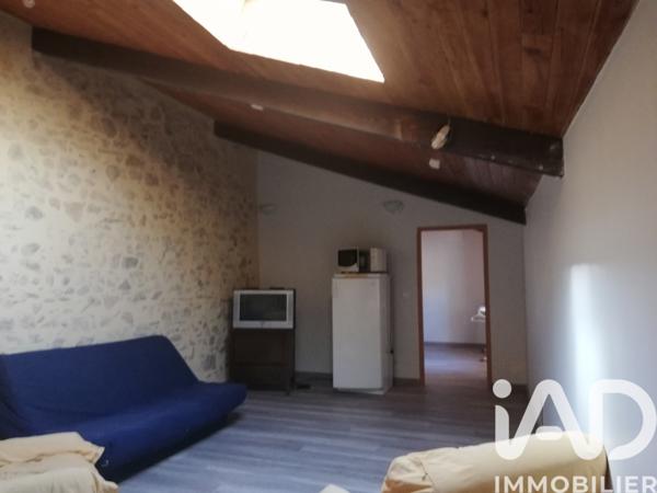 Maison à vendre 5 pièces 220 m² Saint-Remèze