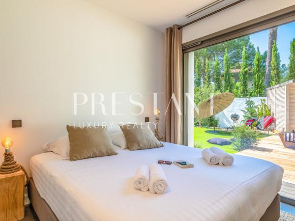 Chiberta – Maison contemporaine de 265 m² (290 m2 en totalité), prestations haut de gamme, plages et golf à pied, ANGLET