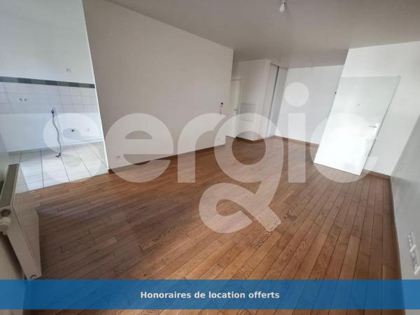 Location 2 Pieces 62 91100 Corbeil Essonnes 67 0072 01 0009