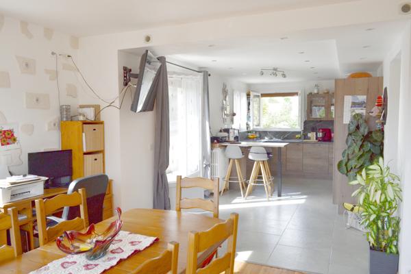 MAISON T5 +APPARTEMENT T2 SUR TERRAIN DE 600M2