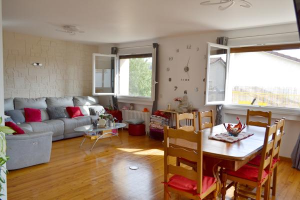 MAISON T5 +APPARTEMENT T2 SUR TERRAIN DE 600M2