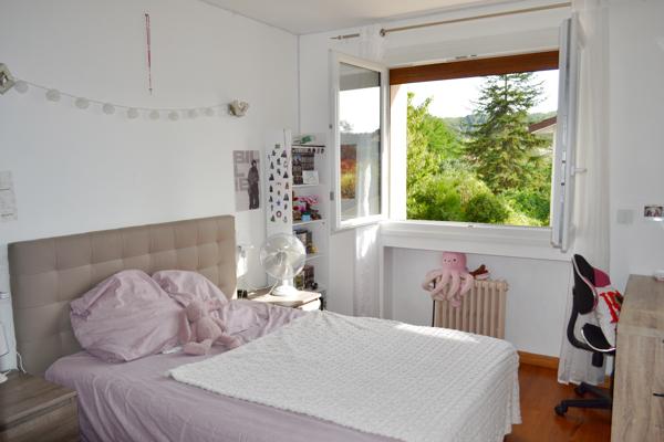 MAISON T5 +APPARTEMENT T2 SUR TERRAIN DE 600M2