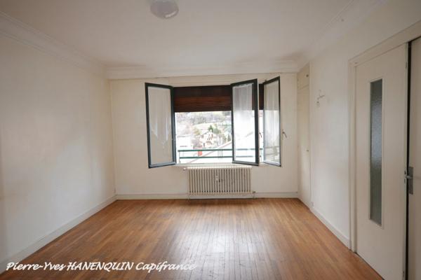 Appartement T4 de 96 m² avec beaux volumes – Quartier prisé proche centre-ville ALBERTVILLE (73)
