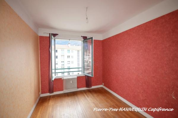 Appartement T4 de 96 m² avec beaux volumes – Quartier prisé proche centre-ville ALBERTVILLE (73)