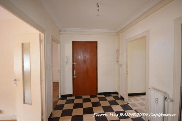 Appartement T4 de 96 m² avec beaux volumes – Quartier prisé proche centre-ville ALBERTVILLE (73)