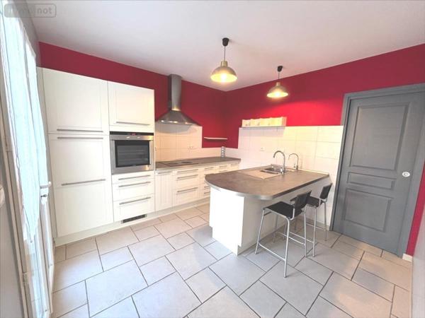 Maison à vendre à Moulins-sur-Yèvre dans le Cher (18390), ref : 04116