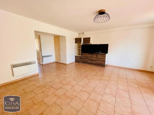 Appartement à louer 2 pièces 43.68m² Fos-sur-Mer (13270)