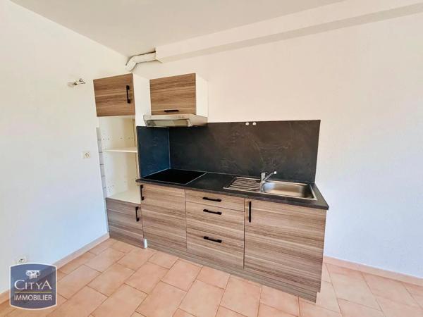 Appartement à louer 2 pièces 43.68m² Fos-sur-Mer (13270)