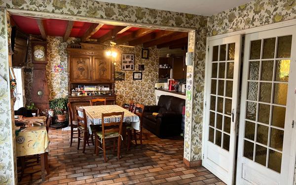 Maison à vendre    7 pièces •  Parpeçay