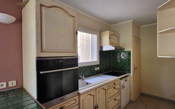 Appartement à vendre    3 pièces • 61 m2 Uchaud