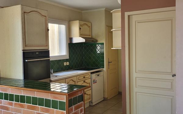 Appartement à vendre    3 pièces • 61 m2 Uchaud