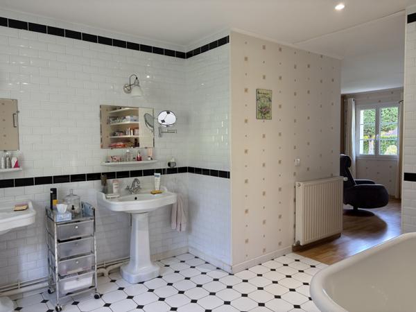 Houlbec-Cocherel (27120) MAISON EN PARFAIT ETAT DANS ENVIRONNEMENT TRES CALME ET PRESERVE