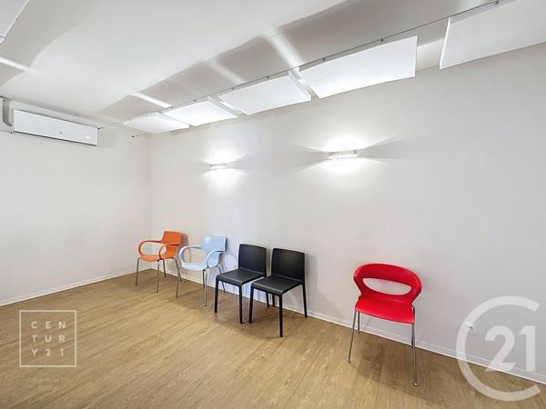 Appartement Local à vendre  7 pièces - 158,50 m2 BAHO - 66