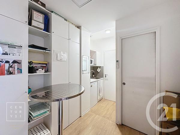 Appartement Local à vendre  7 pièces - 158,50 m2 BAHO - 66